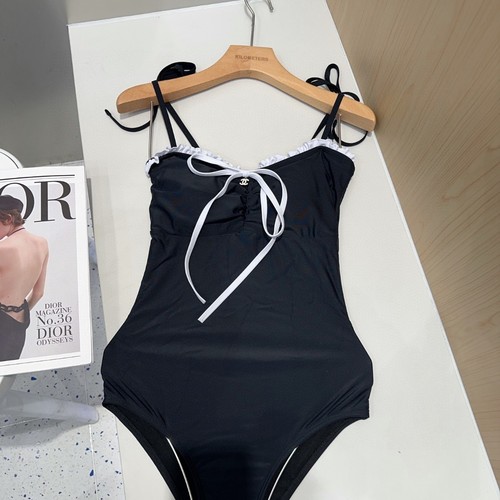 シャネル 水着